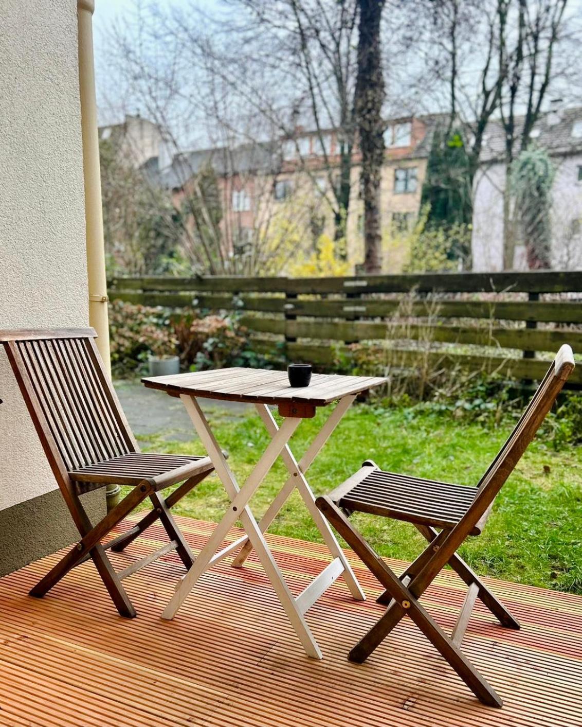 Feelslikehome - Stylische Und Zentrale Altbauwohnung Mit Terrasse&Garten Bochum Zewnętrze zdjęcie